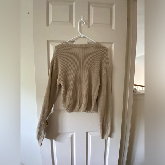 Nu-in Beige Crew Neck Sweater - Picture 4 of 4